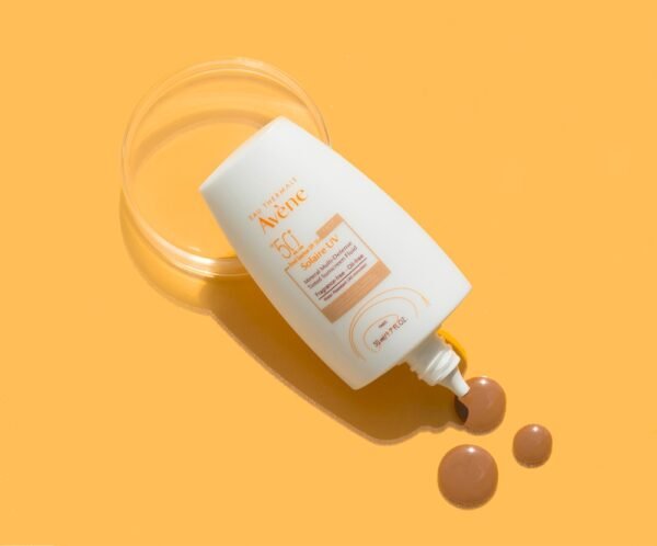 Solaire UV Mineral Multi-Defense Tinted Fluid Sunscreen SPF 50+